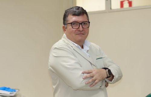 Antônio José - Cirurgião Dentista