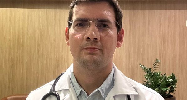 Dr. Rodrigo Lovatti, médico do HMC
