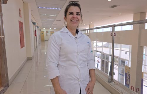 Helayne Fantoni, enfermeira do HMC