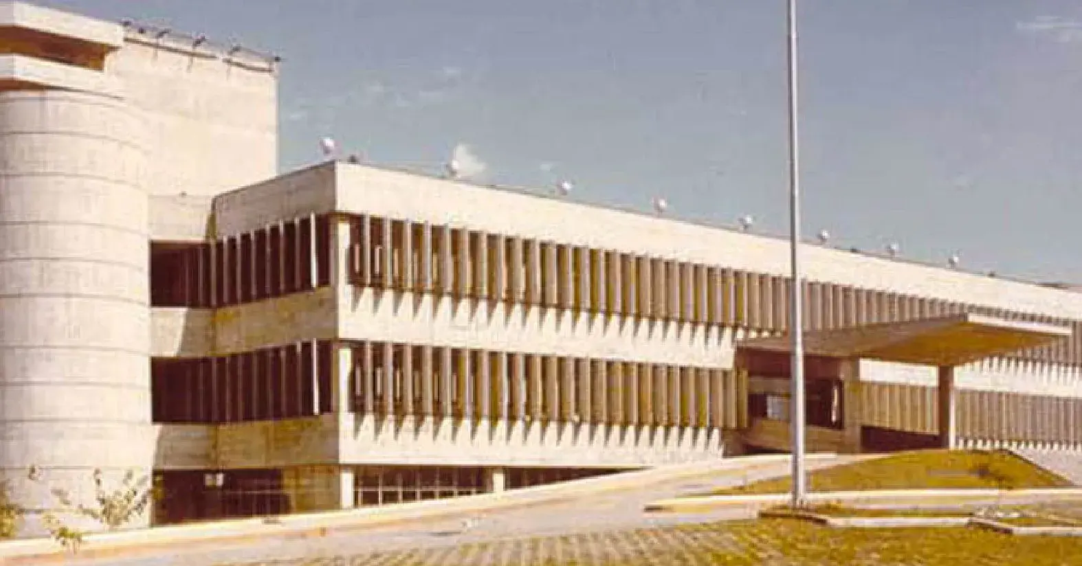 1986