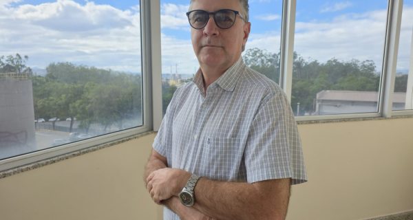 Dr. Márcio de Castro, infectologista do HMC