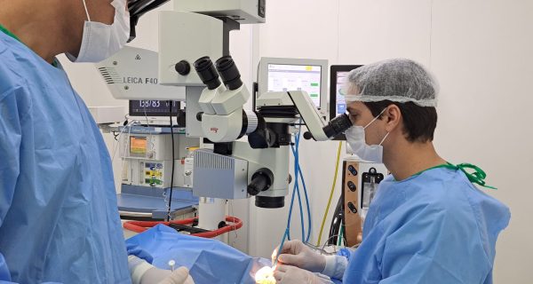 Saúde Ocular - Procedimento no HMC conduzido por Dr. Alberto (1)