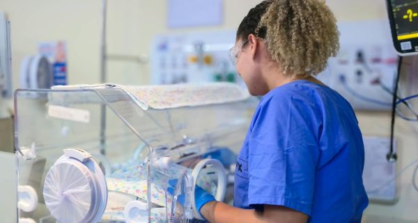 UTI Neonatal Hospital Márcio Cunha