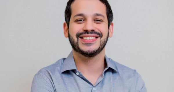 DESTAQUE_Lucas-Ayres_-médico-da-Atenção-Primária-FSFX