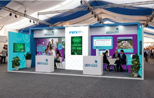 Feiraço - Projeção Estande Usisaúde