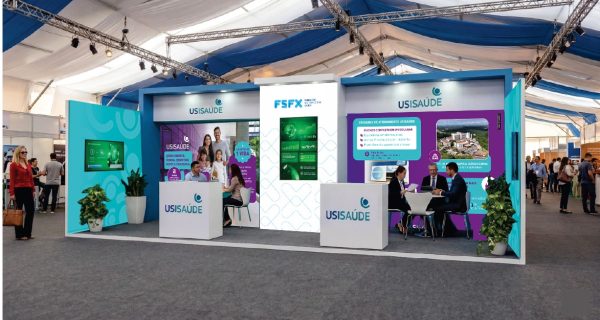 Feiraço - Projeção Estande Usisaúde