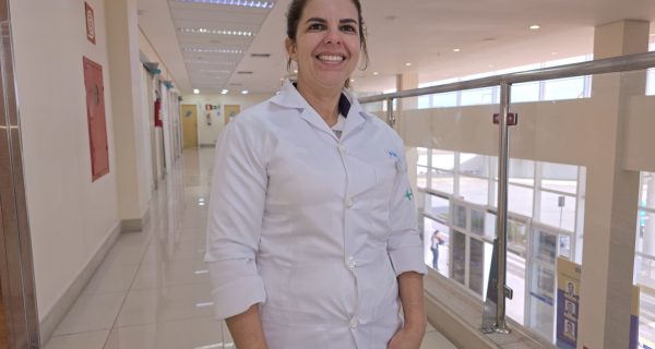 Helayne Fantoni, enfermeira do HMC