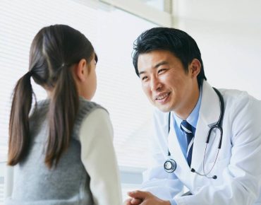 médico
